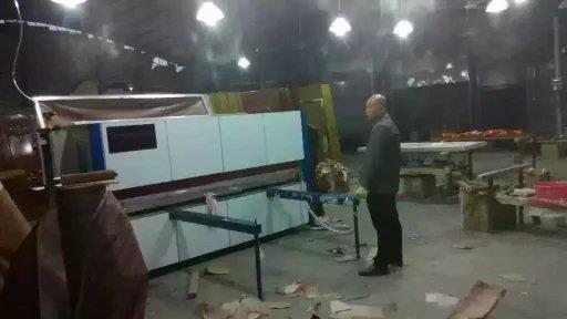 河南周口木紋轉印機，轉印紙自動脫落。